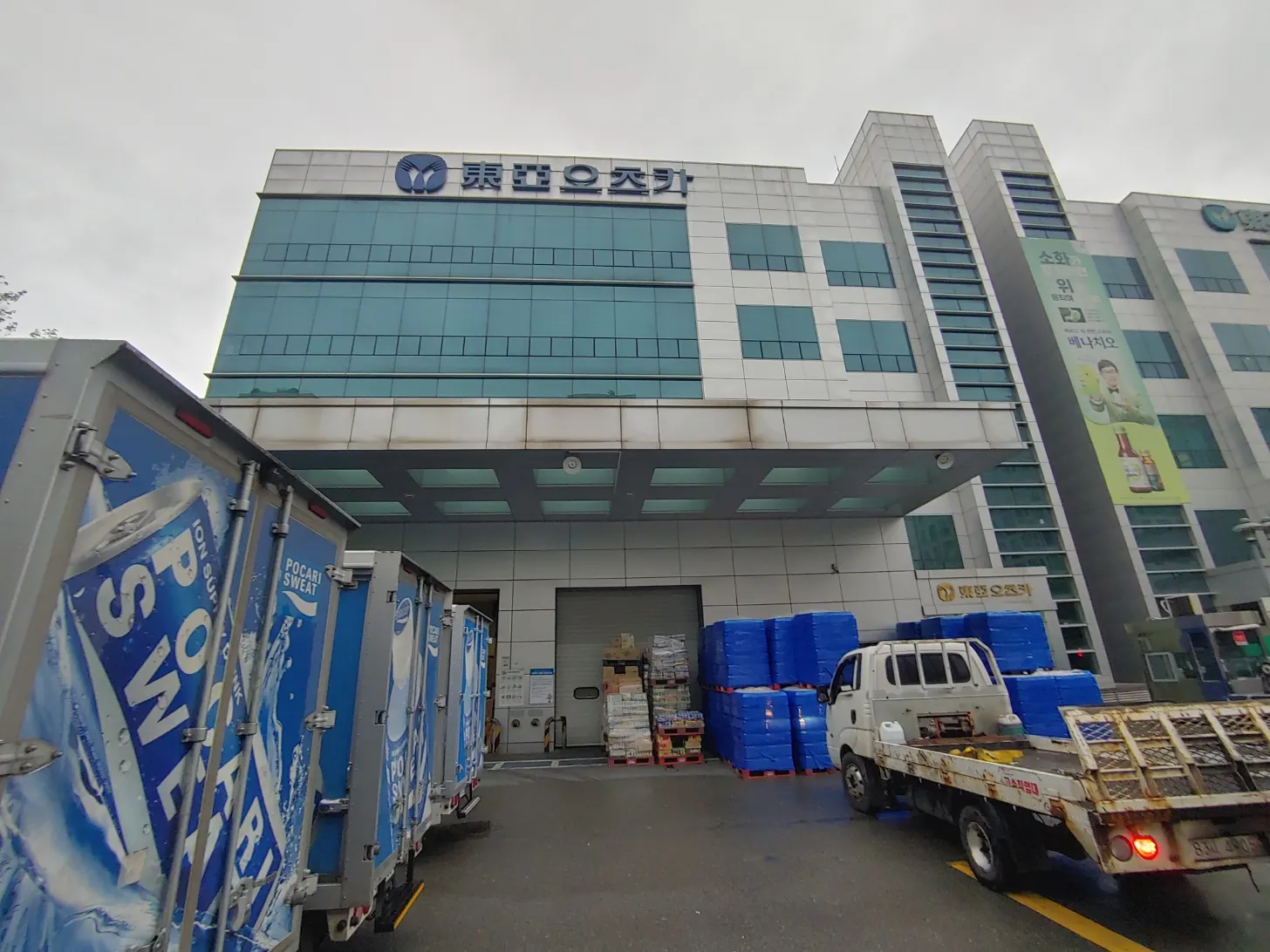 고소작업대 장비 라인업 고소작업대 장비 전경 참고용 실사진